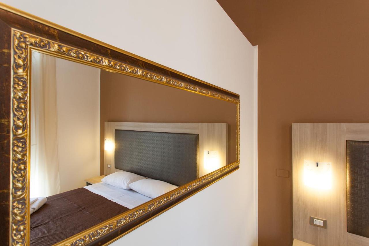 Abas Centro Storico B&B Palermo Bagian luar foto