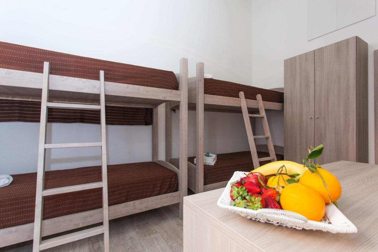Abas Centro Storico B&B Palermo Bagian luar foto